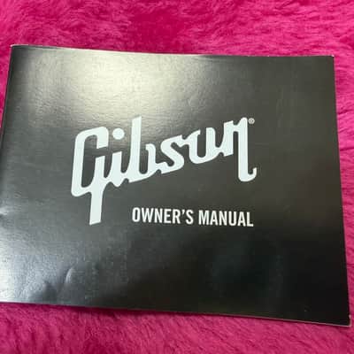 2012 / 2018 Gibson Owners Manual Lot Case Candy image 4