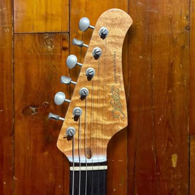 Xotic XSCPRO-2 HSS Tremolo Sonic Blue 5A Flamed Roasted Neck image 4