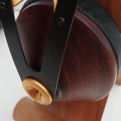 MEZE Classic 99 - Perfect Walnut Gold image 7