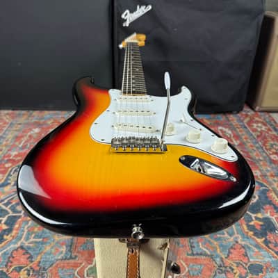 *Video* Tokai Gold Star Sound Stratocaster  3 Tone Sunburst  - 1980’s image 13