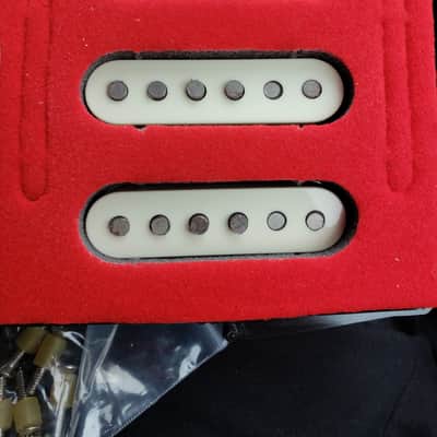 Fender Custom Shop Josefina Campos Hand-Wound Fat '50s 2018 only 200 sets worldwide strat pickups image 2
