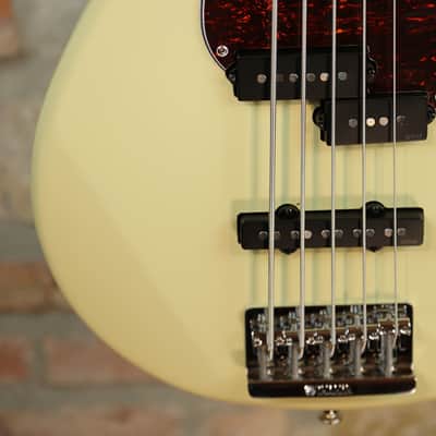 YAMAHA BBP35 VW - 5 Corde Made in Japan - Vintage White image 3
