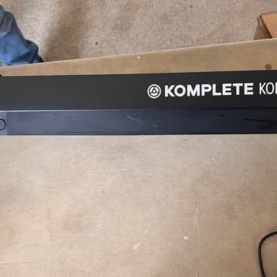 Native Instruments Komplete Kontrol S61 Mk2 2010s - Black image 3