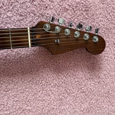 Fender Limited Edition American Professional Stratocaster with Rosewood Neck 2017 - Daphne Blue image 13