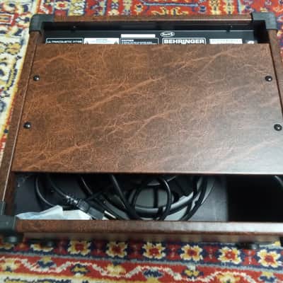 Behringer AT108 Ultracoustic 1x8 Combo Amp image 4