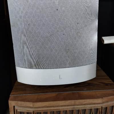 JBL Venue Sub10 subwoofer in very good condition 2000's image 2