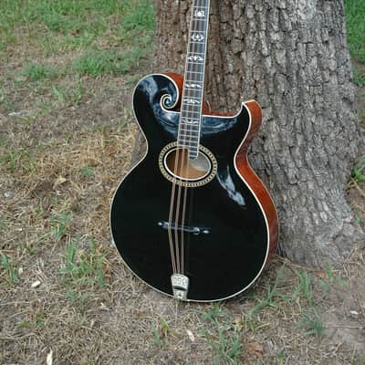 1911 Gibson  Style O Artist Octave Mandolin - video image 3