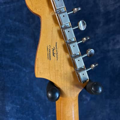 Squier Classic Vibe '60s Jazzmaster Black w/Gold Anodized Pickguard 2022 - Black image 6