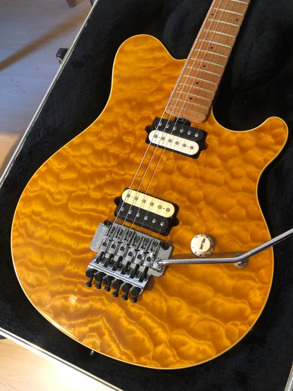 Music Man Axis USA Custom Made Trans Gold Quilt Birdseye Maple w