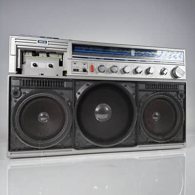 Vintage Magnavox D 8443 Power Player Boombox Cassette Radio