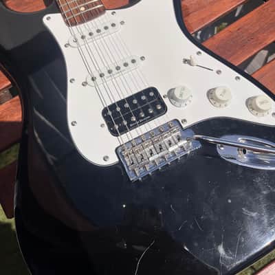 Squier Vintage Modified Stratocaster HSS with Indian Laurel Fretboard 2018 - 2019 - Black image 1