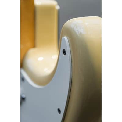 1983 Fender Standard Stratocaster (USA) with Maple Fretboard ivory white image 17