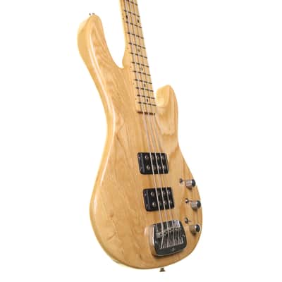 G&L Tribute L-2000 Active 4 String Bass Guitar, Natural Ash image 5