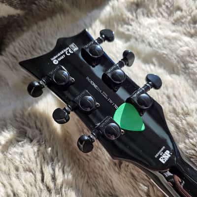 2017 ESP LTD EC-401 Black Gloss EMG 81/60 w/gig bag image 15