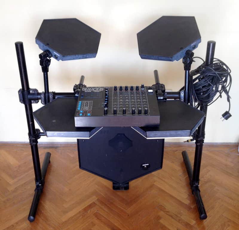 Simmons SDS9 Electric Drum Set with Module, Cables, Manual image 1