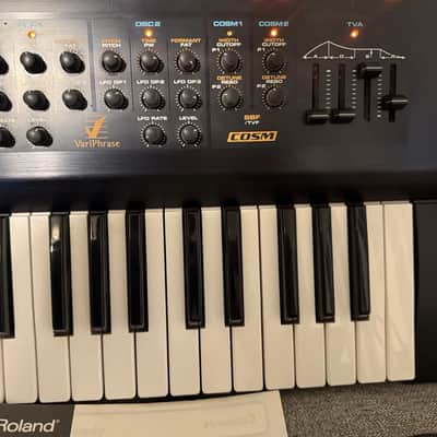 Roland V-Synth Version 2 Keyboard NICE Screen Studio Bundle Pedals Manuals Cover image 8