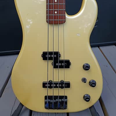 1985 Fender Jazz Bass Special Champagne Pearl image 1