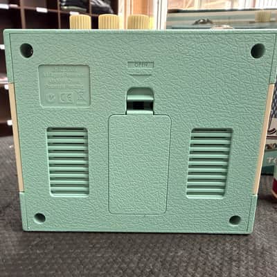 Danelectro DH-2 Hodad II Mini Amp 2010s - Green/Cream image 8