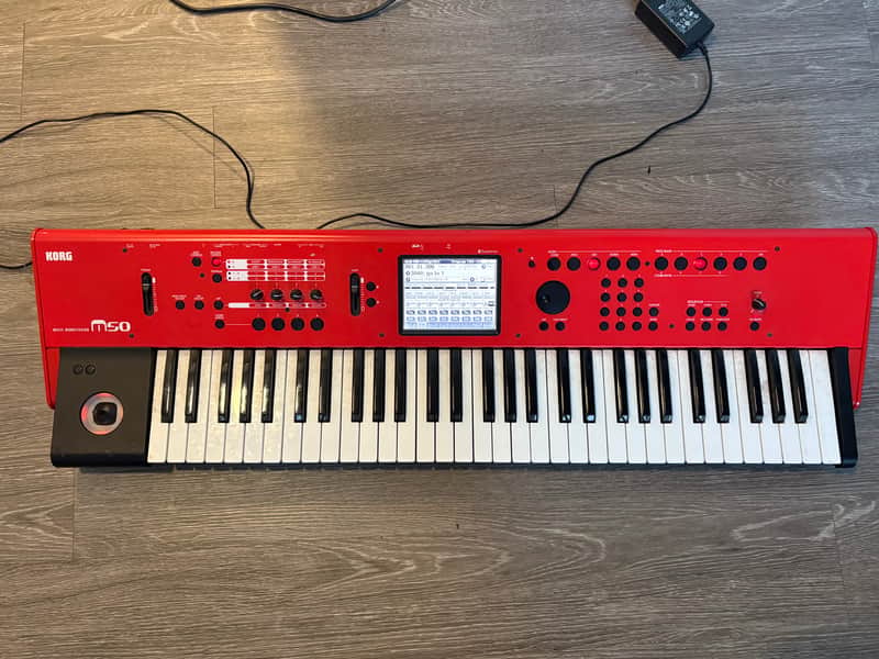 KORG m50 ワークステーション KORG M50 Workstation Keyboard Synthesizer BROKEN AS-IS for PARTS