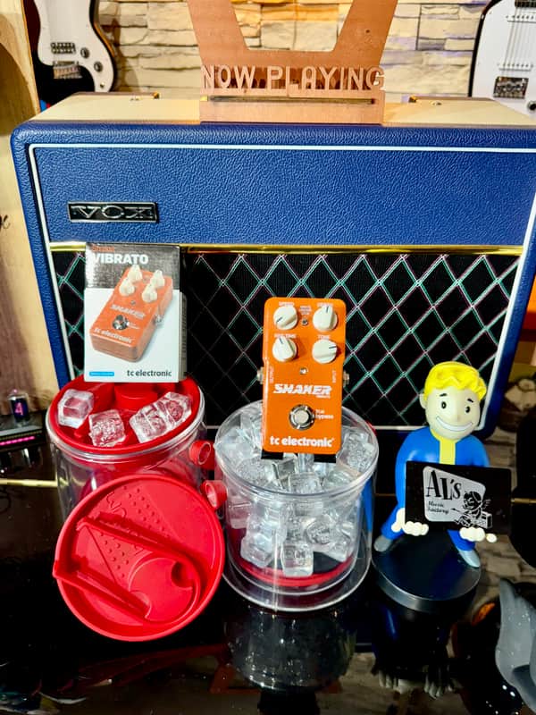 TC Electronic SHAKER VIBRATO ( New Old Stock) 2015 - Orange image 1