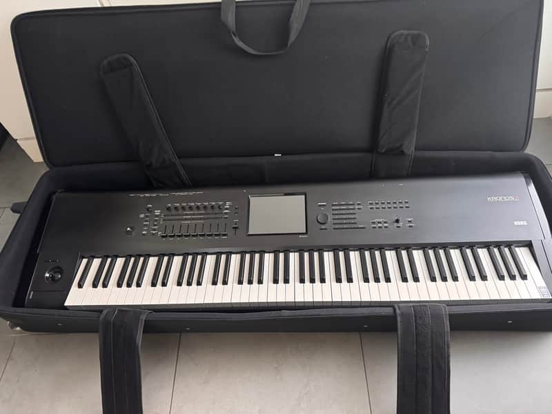 Korg Kronos X Music Workstation 88 Keys 2010s - Black  - With Gator GK-88 Lightweight 88-Note Keyboard Case with Wheels image 1