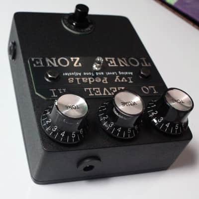Ivy Pedals Tone Zone Deluxe - 18v Blackout 2026 image 3
