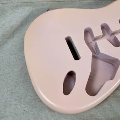 Unbranded Stratocaster Shell Pink Pearl Guitar Body SSS image 3