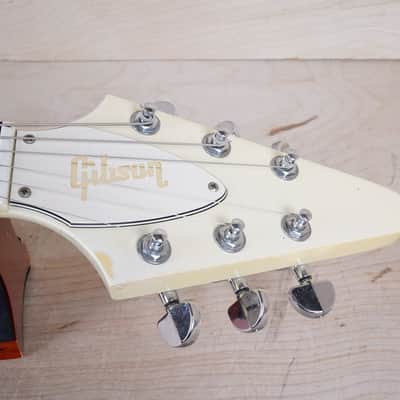 Gibson Flying V '67 Reissue 2009 Classic White Seymour Duncan PUs w/ OHSC, Paperwork image 5