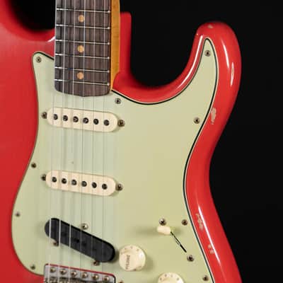 Fender Custom Shop ’62 Stratocaster Relic Electric Guitar – Fiesta Red image 9