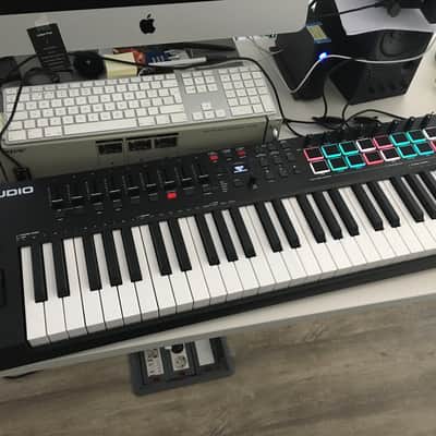 M-Audio Oxygen Pro 61 MIDI Keyboard Controller + Sp-2 Pedal