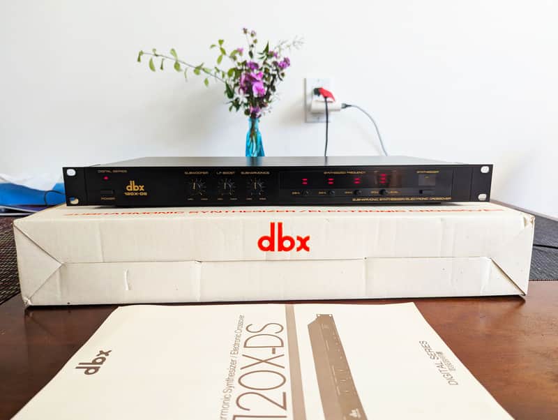 Immagine dbx 120X-DS Subharmonic Synthesizer / Electronic Crossover 120v/220v w/box/manual - 1