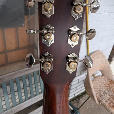 Martin 00-15M - Natural  All Mahogany body image 14