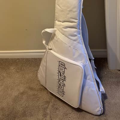 Epiphone Brendon Small Signature "Snow Falcon" Flying V 2017 - 2019 - Snow Burst image 22