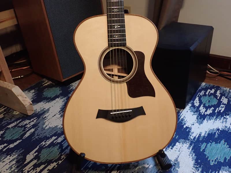 *MINT & RARE* 2022 Taylor 712e 12-Fret Lutz Spruce/RW image 1