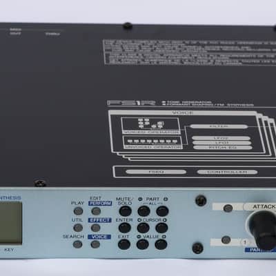 Yamaha FS1R FM & Formant Tone Generator – Collector's example: Pristine Screen, New Battery & Factory Reset, Original Manual and Software image 3