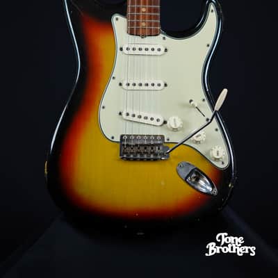 All Original! 1964 Fender Stratocaster Sunburst image 5