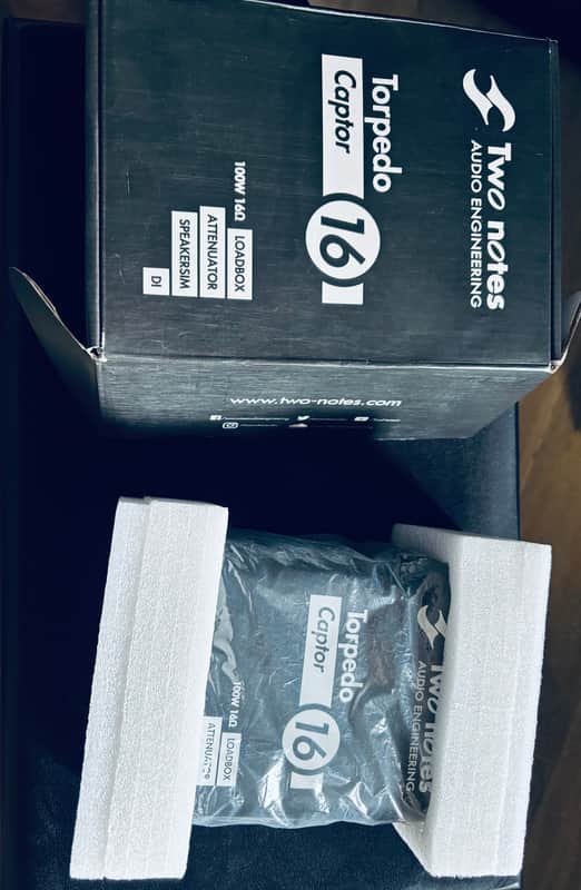 Two Notes Torpedo Captor Loadbox / Attenuator / DI - 16 Ohm 2019 - Black image 1