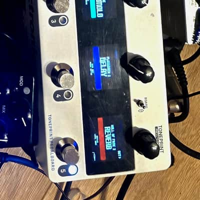 TC Electronic Plethora X5 TonePrint Multi-Effects Pedalboard 2020 - Present - White image 2