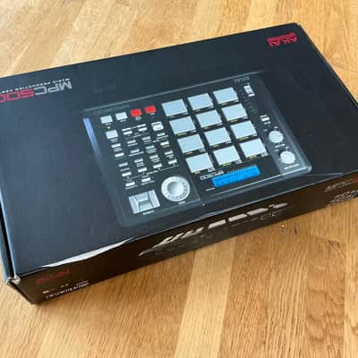 Akai MPC500 Music Production Center 2006 - 2013 - Black image 11