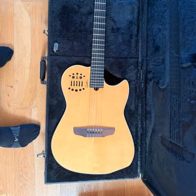 Godin Multiac Grand Concert Deluxe Nylon SA 2010s - Natural image 1