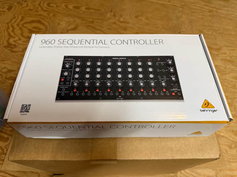 Behringer 960 Sequential Controller Eurorack Synthesizer Module