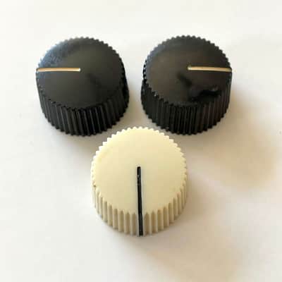 vintage blond Fender Bassman knob + image 9