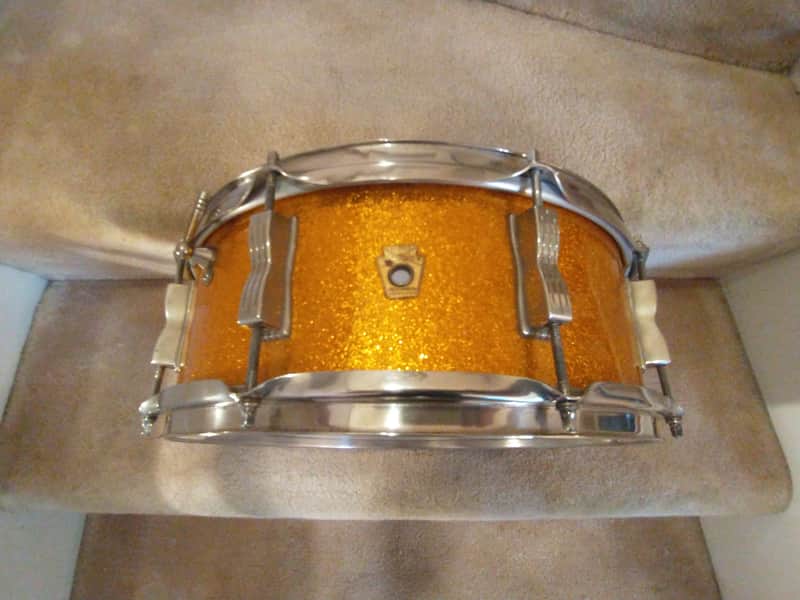 Ludwig Vintage 1966 gold sparkle Jazz Festival snare drum exceptional! image 1