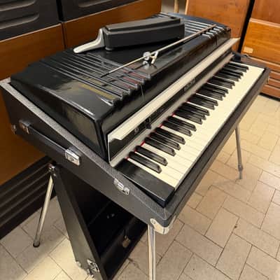Rhodes Mark II 54 image 3