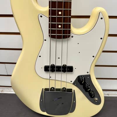 Fender Jazz Bass Made In USA 1995 Cream White with Case - Pre Owned image 3