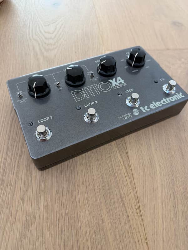 TC Electronic Ditto X4 Looper 2016 - Present - Black image 1