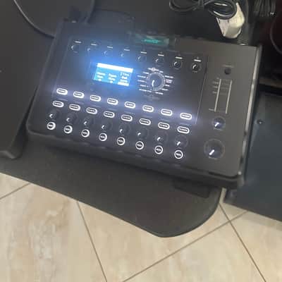 Bose T8S ToneMatch Mixer 2018 - Present - Black image 5