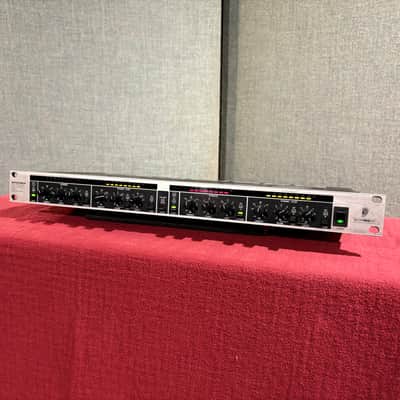Behringer Denoiser SNR2000 2-Channel Audio Interactive Noise Reduction System 2000s - Black / Silver image 1