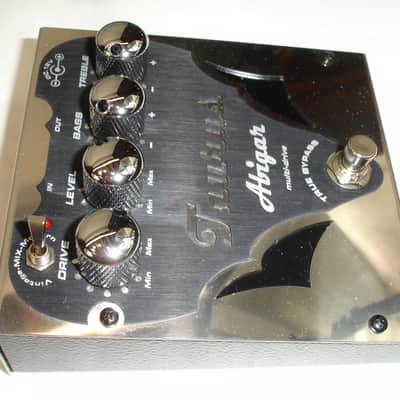 Taurus Abigar Mult-Drive SL Bass Guitar Effect Pedal, Silver Line w/ Box image 2