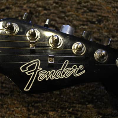 Fender Catalina "Black Cat" Acoustic Guitar w/Hard Shell Chipboard Case image 4